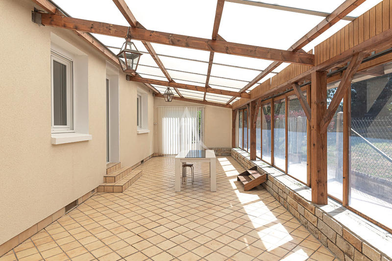 Maison - 122 m² - 6 pièces