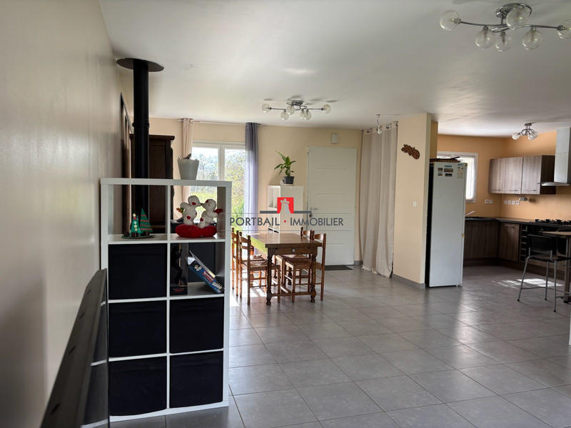 Maison contemporaine - 107 m² - 6 pièces