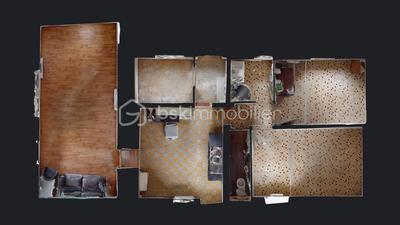 Maison - 213 m² - 9 pièces