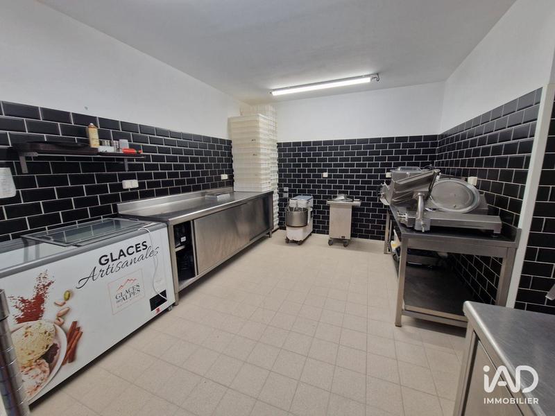 Local commercial - 85 m²