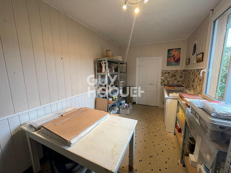 Maison - 179 m² - 8 pièces