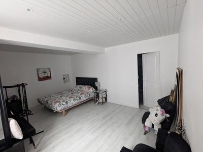Maison - 205 m² - 7 pièces