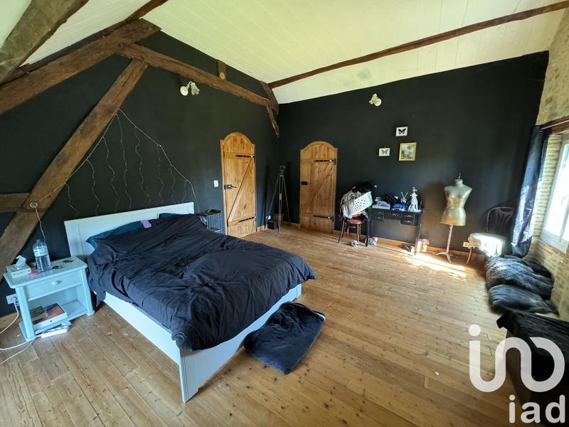 Maison - 184 m² - 9 pièces