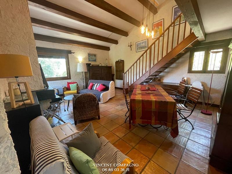 Maison - 113 m² - 5 pièces