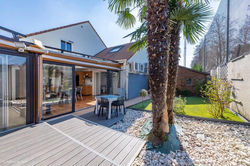 Maison - 160 m² - 6 pièces