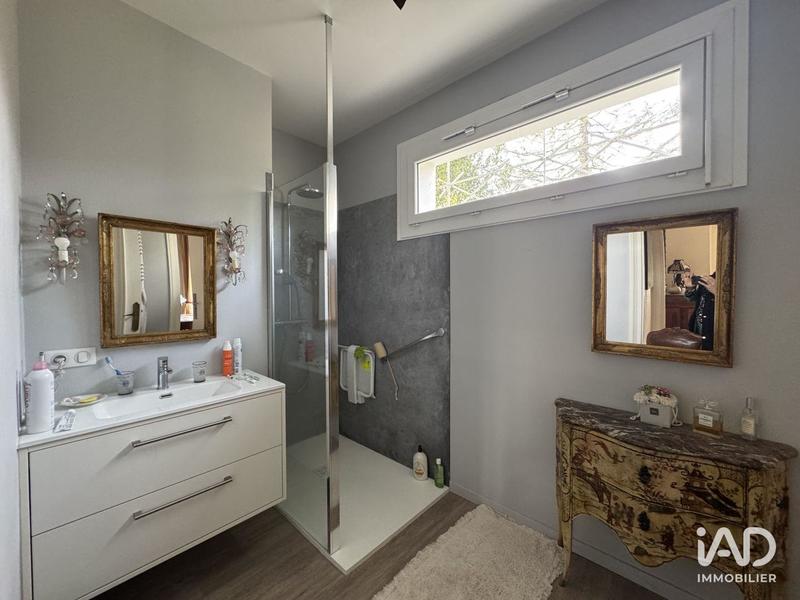 Maison - 174 m² - 5 pièces