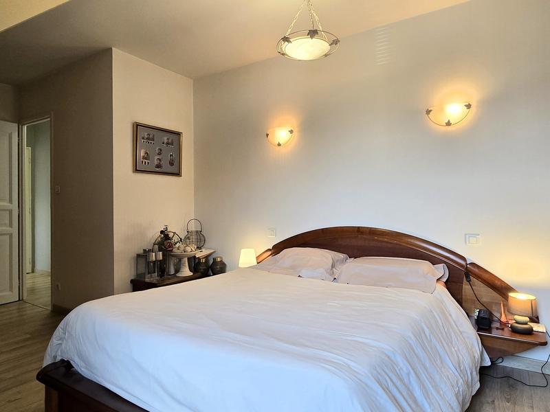 Maison - 103 m² - 5 pièces