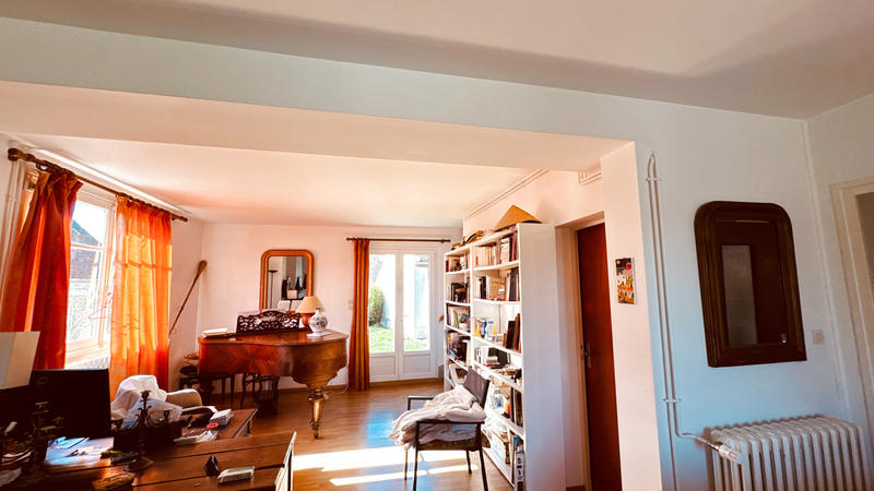 Maison - 180 m² - 6 pièces