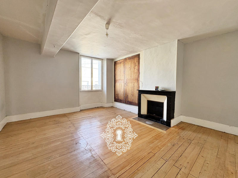 Maison - 173 m² - 7 pièces