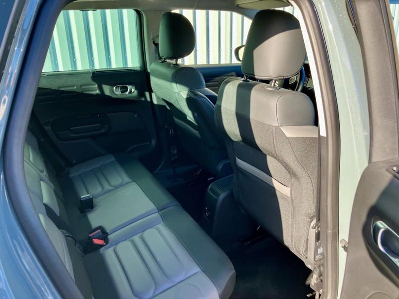 Citroën C3 Aircross PureTech 130 s&amp;amp;S Eat6 Shine Pack