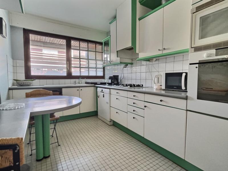 Viager - Maison - 99 m² - 6 pièces