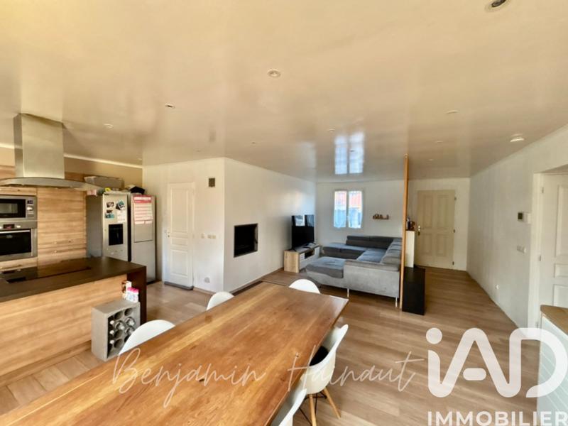 Maison - 85 m² - 4 pièces