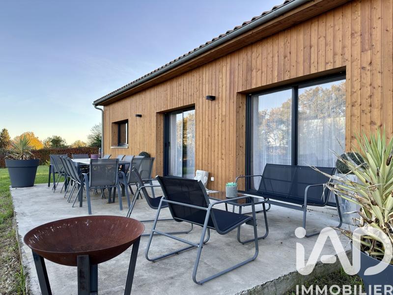 Maison - 124 m² - 5 pièces