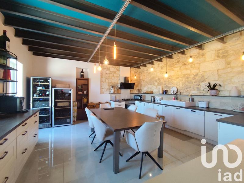 Maison - 180 m² - 5 pièces