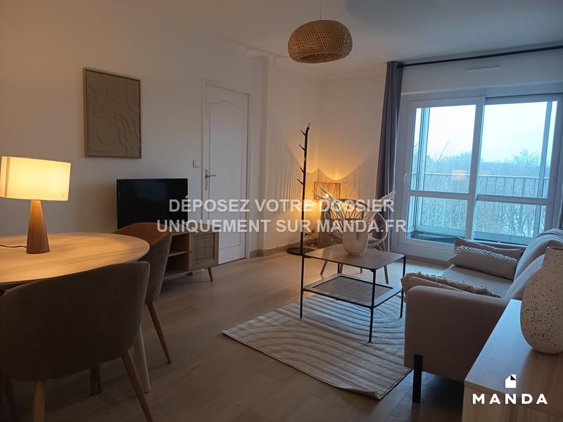 Chambre - 10 m² - 4 pièces