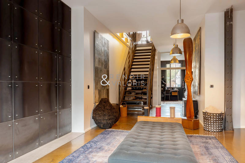 Appartement - 400 m² - 8 pièces