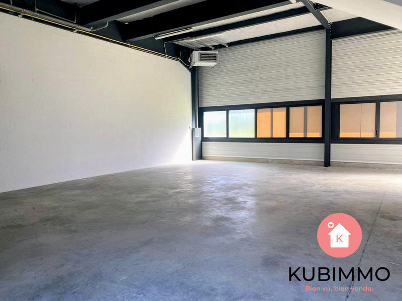 Local commercial - 262 m²