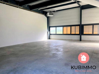 Local commercial - 262 m²