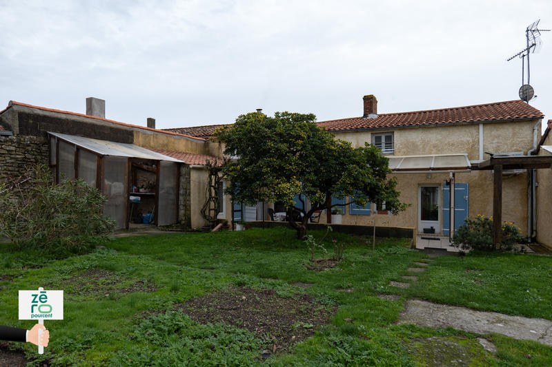 Maison - 140 m² - 4 pièces