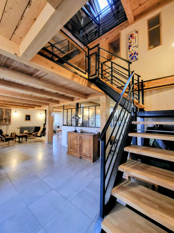 Maison - 153 m² - 7 pièces