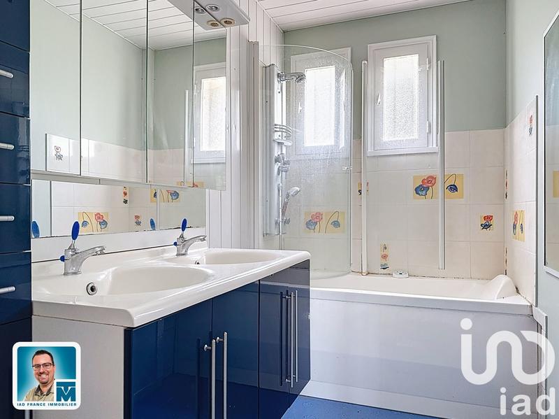 Maison - 144 m² - 7 pièces