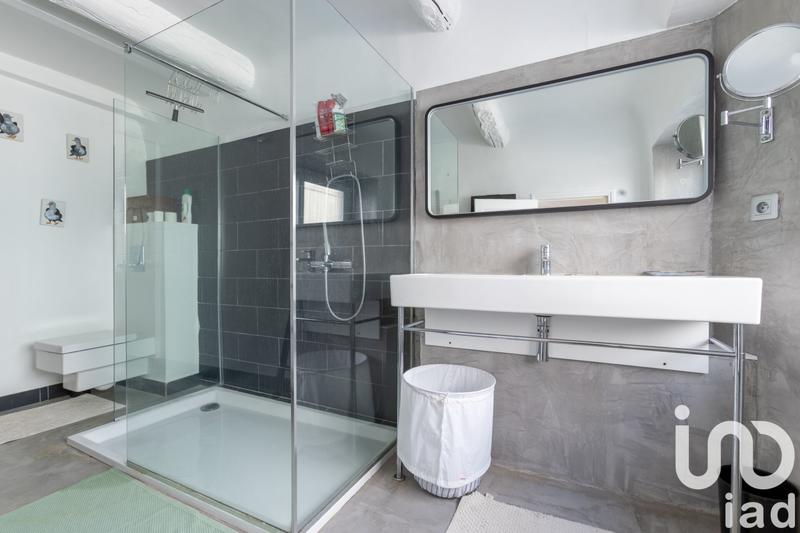 Appartement - 185 m² - 8 pièces