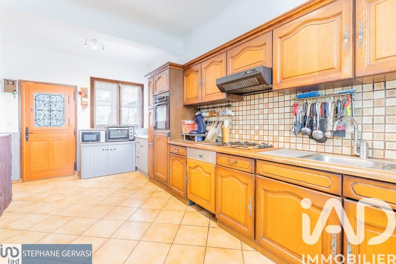 Maison - 150 m² - 7 pièces