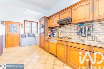 Maison - 150 m² - 7 pièces