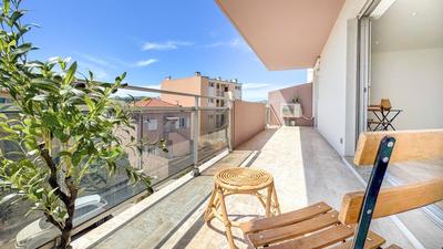 Appartement - 69 m² - 3 pièces