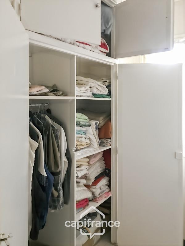 Villa - 280 m² - 9 pièces