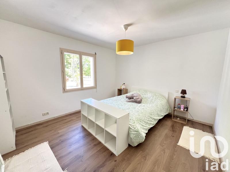 Maison - 201 m² - 8 pièces