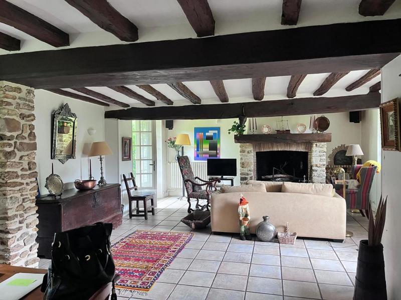 Chaumière - 120 m² - 5 pièces