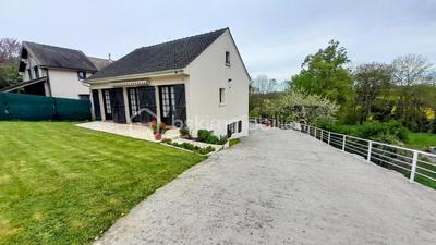 Maison - 128 m² - 7 pièces