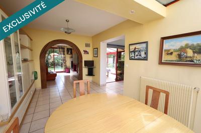 Maison - 135 m² - 7 pièces