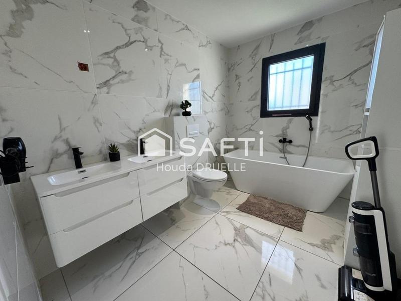 Maison - 114 m² - 4 pièces