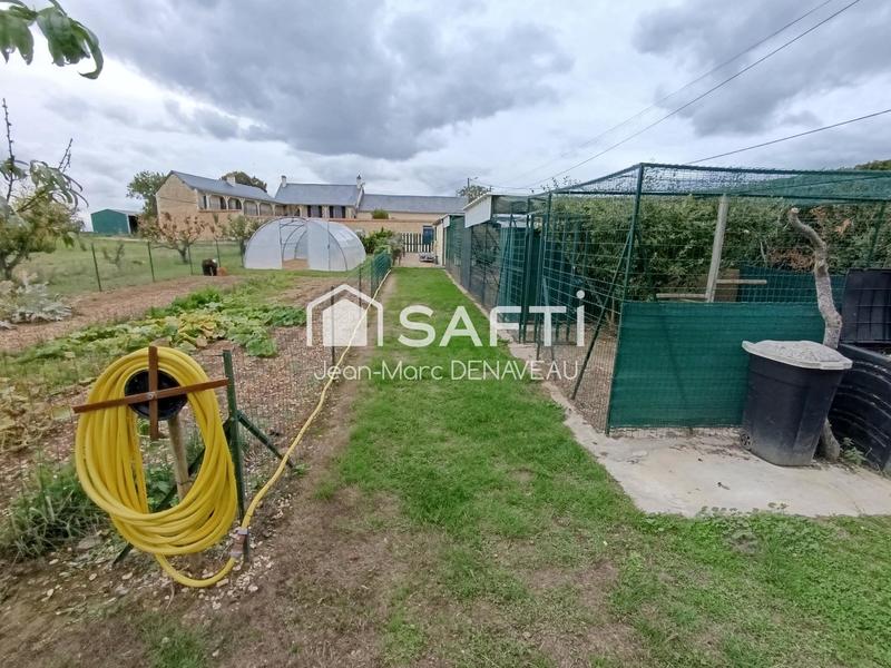 Maison - 220 m² - 8 pièces