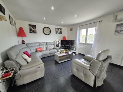 Maison - 111 m² - 4 pièces