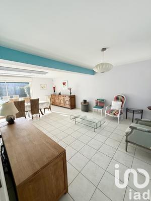 Maison - 147 m² - 6 pièces