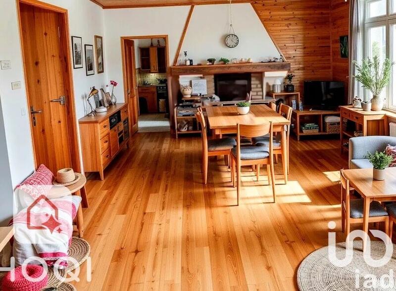 Maison - 141 m² - 10 pièces