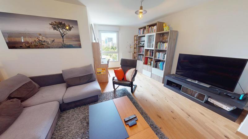 Appartement - 165 m² - 6 pièces