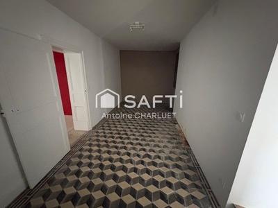 Maison - 182 m² - 7 pièces