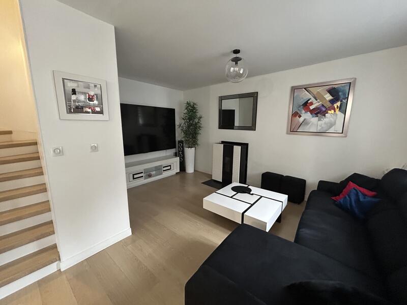 Maison - 141 m² - 5 pièces