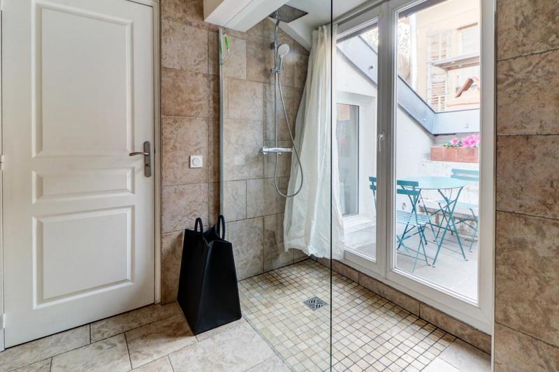 Loft - 104 m² - 3 pièces