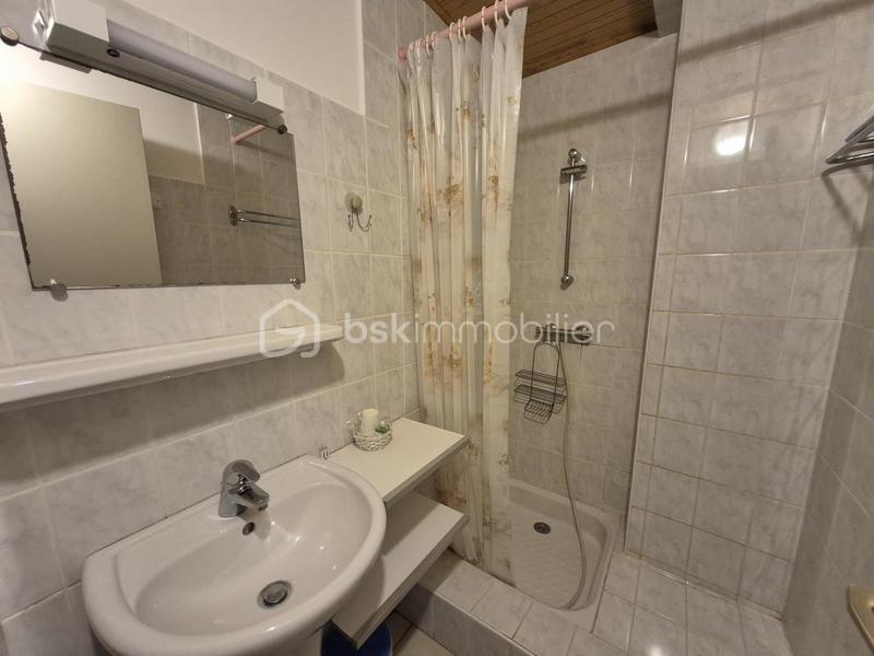 Maison - 500 m² - 16 pièces