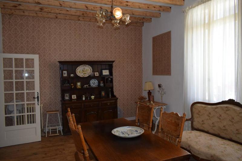 Maison bourgeoise - 250 m² - 12 pièces