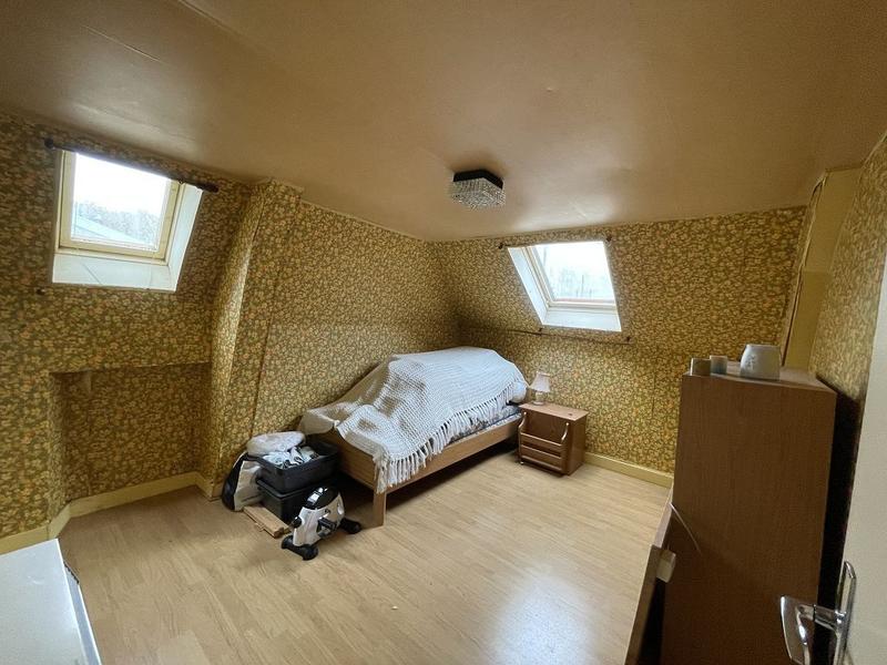 Maison traditionnelle - 90 m² - 4 pièces