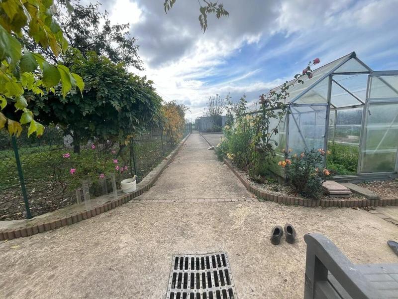 Maison - 96 m² - 4 pièces