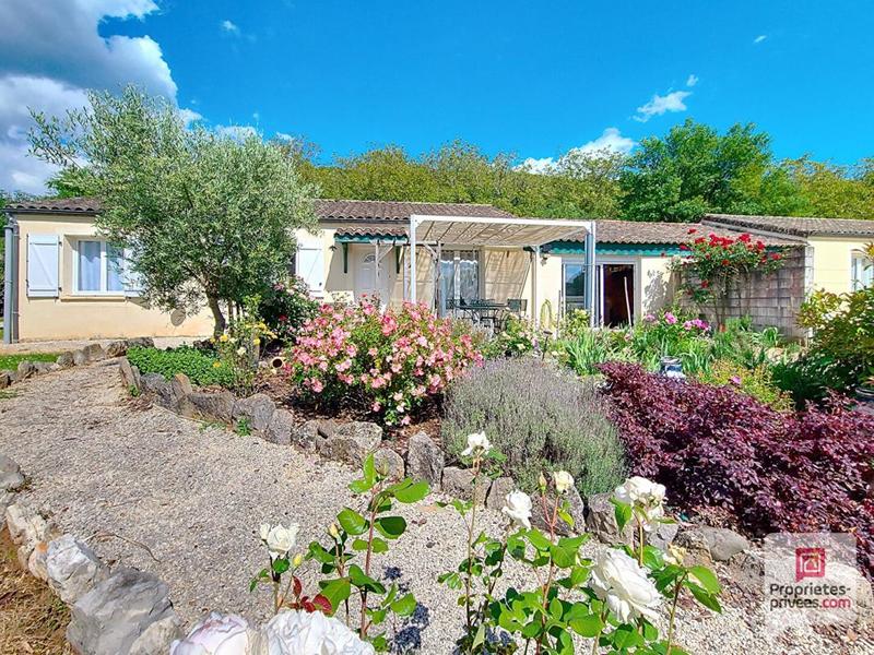 Maison - 145 m² - 7 pièces