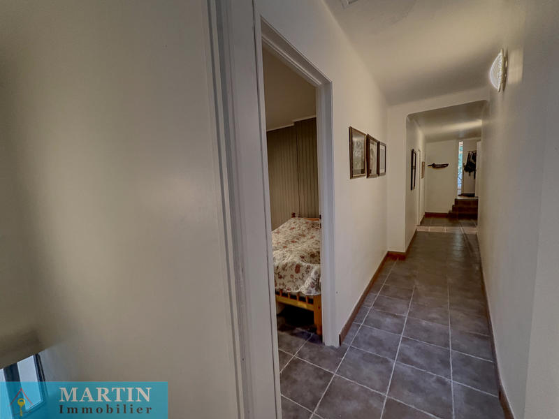 Maison de village - 202 m² - 9 pièces