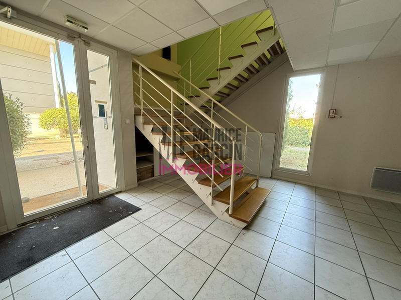 Bureau - 220 m² - 9 pièces